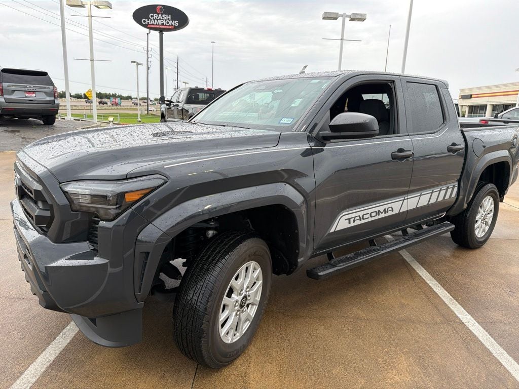 2025 Toyota Tacoma SR