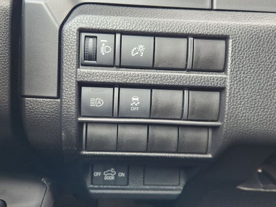 2025 Toyota Tacoma SR