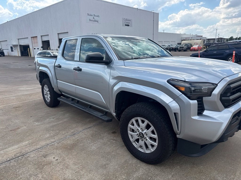 2025 Toyota Tacoma SR