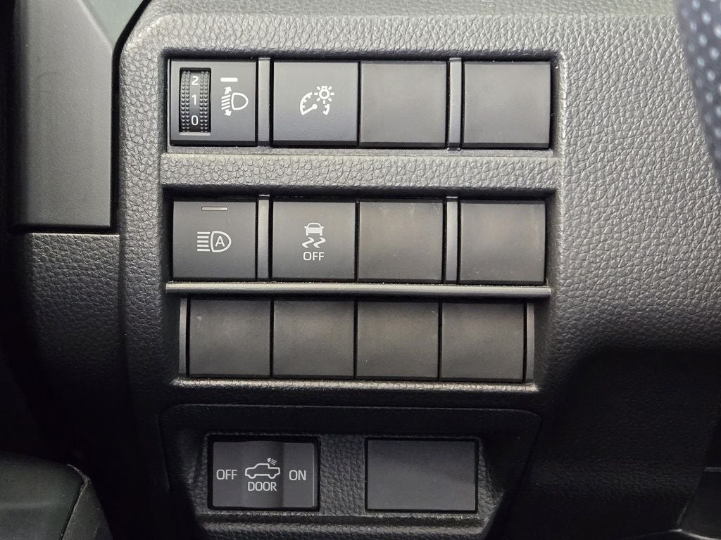 2025 Toyota Tacoma SR