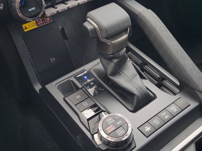 2026 Toyota Tacoma i-FORCE MAX Trailhunter