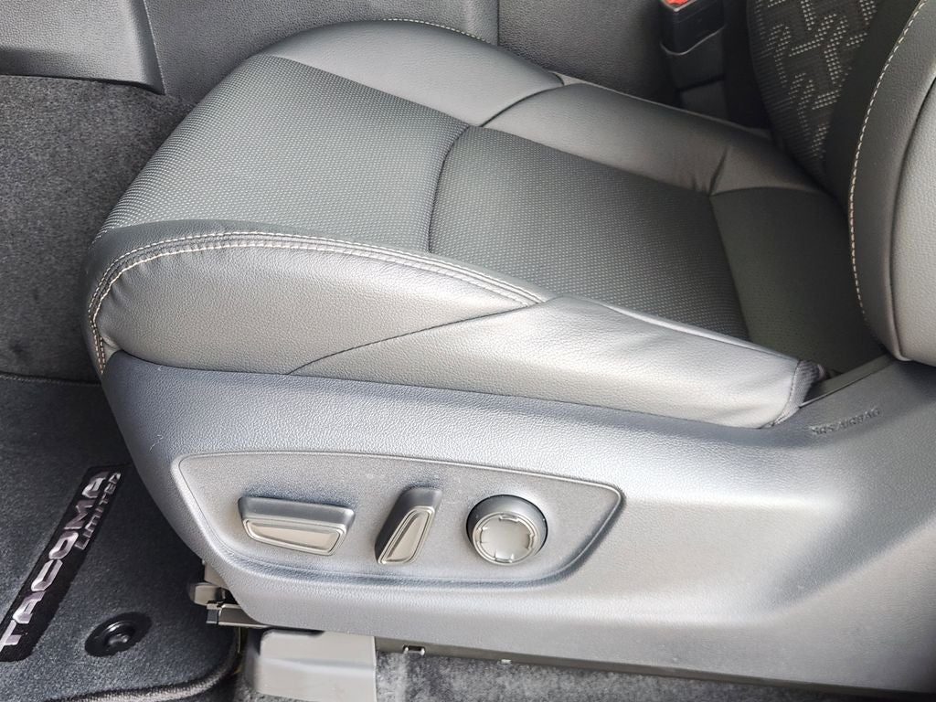 2026 Toyota Tacoma i-FORCE MAX Limited i-FORCE MAX