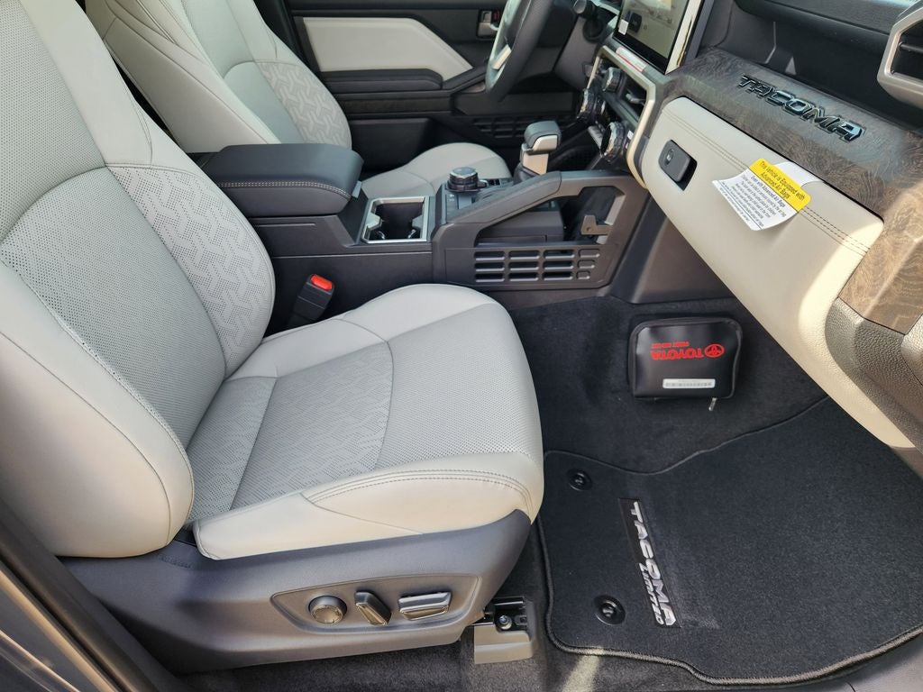 2026 Toyota Tacoma i-FORCE MAX Limited i-FORCE MAX
