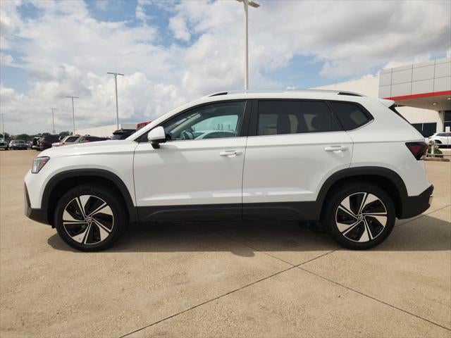2025 Volkswagen Taos 1.5T SE