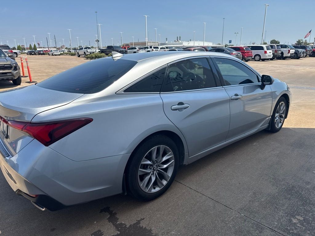 2020 Toyota Avalon XLE