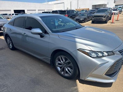 2020 Toyota Avalon XLE