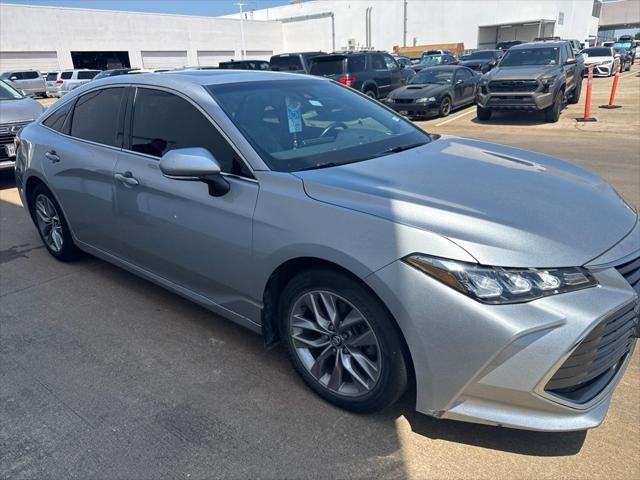 2020 Toyota Avalon XLE