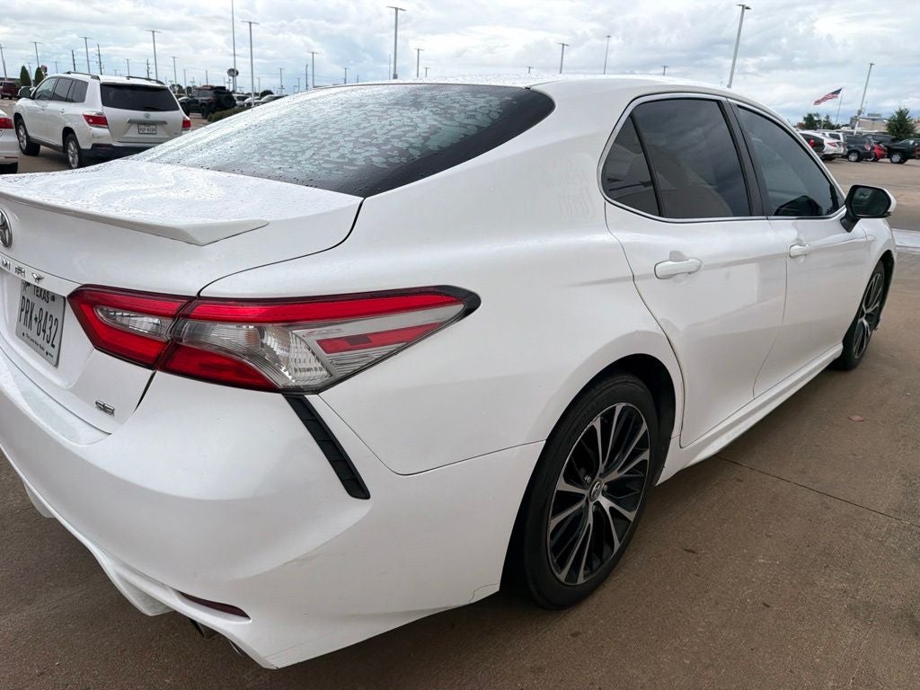 2018 Toyota Camry SE
