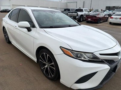 2018 Toyota Camry SE