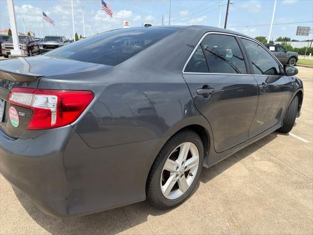 2012 Toyota CAMRY SE