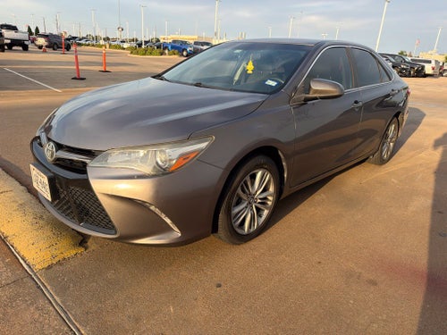 2016 Toyota Camry SE