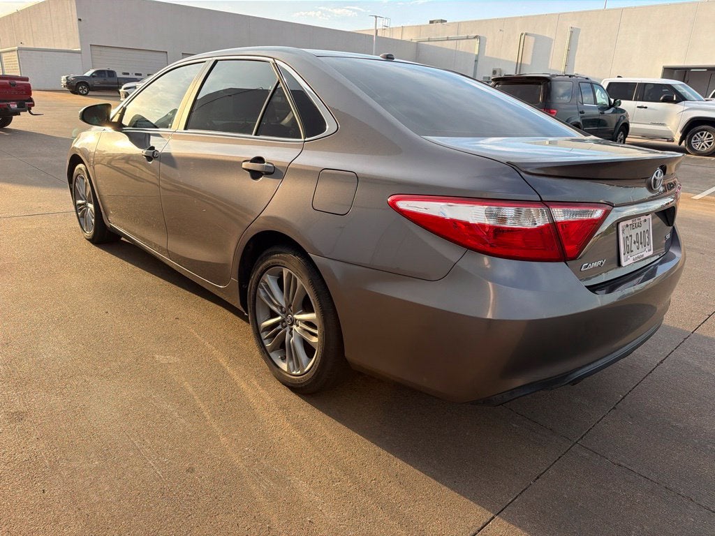 2016 Toyota Camry SE