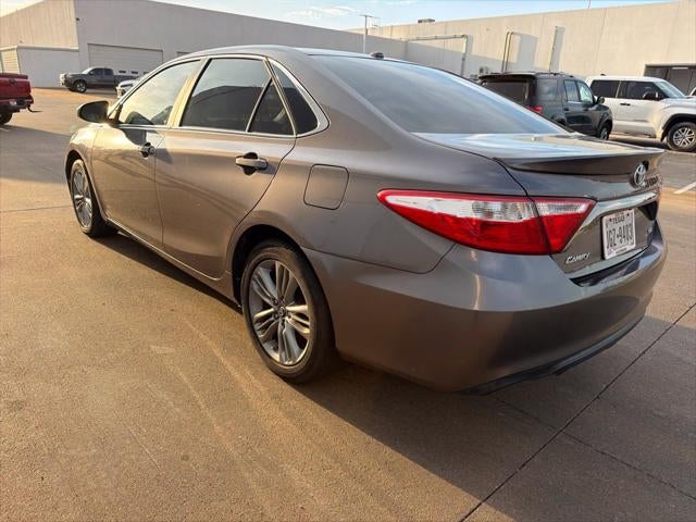 2016 Toyota Camry SE