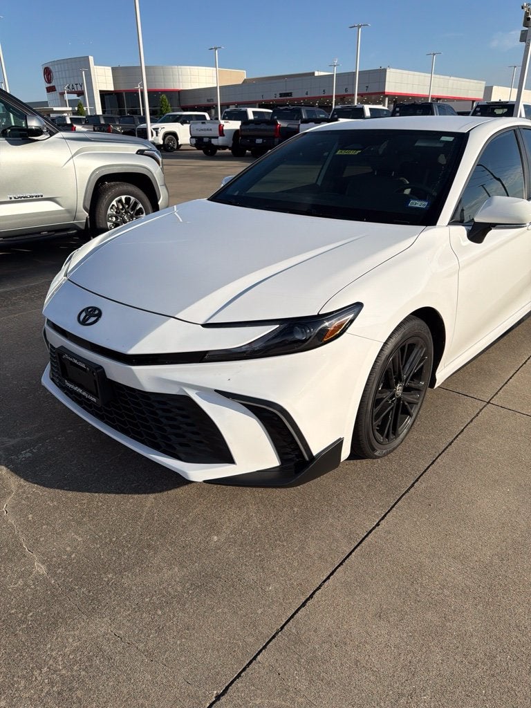 2026 Toyota Camry SE