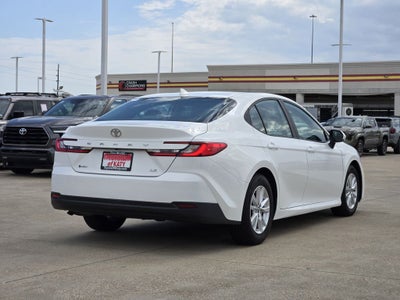 2025 Toyota Camry LE