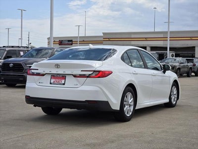 2025 Toyota Camry LE