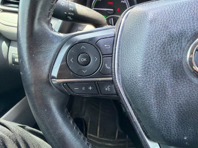 2020 Toyota Camry Hybrid XLE