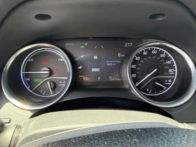 2020 Toyota Camry Hybrid XLE