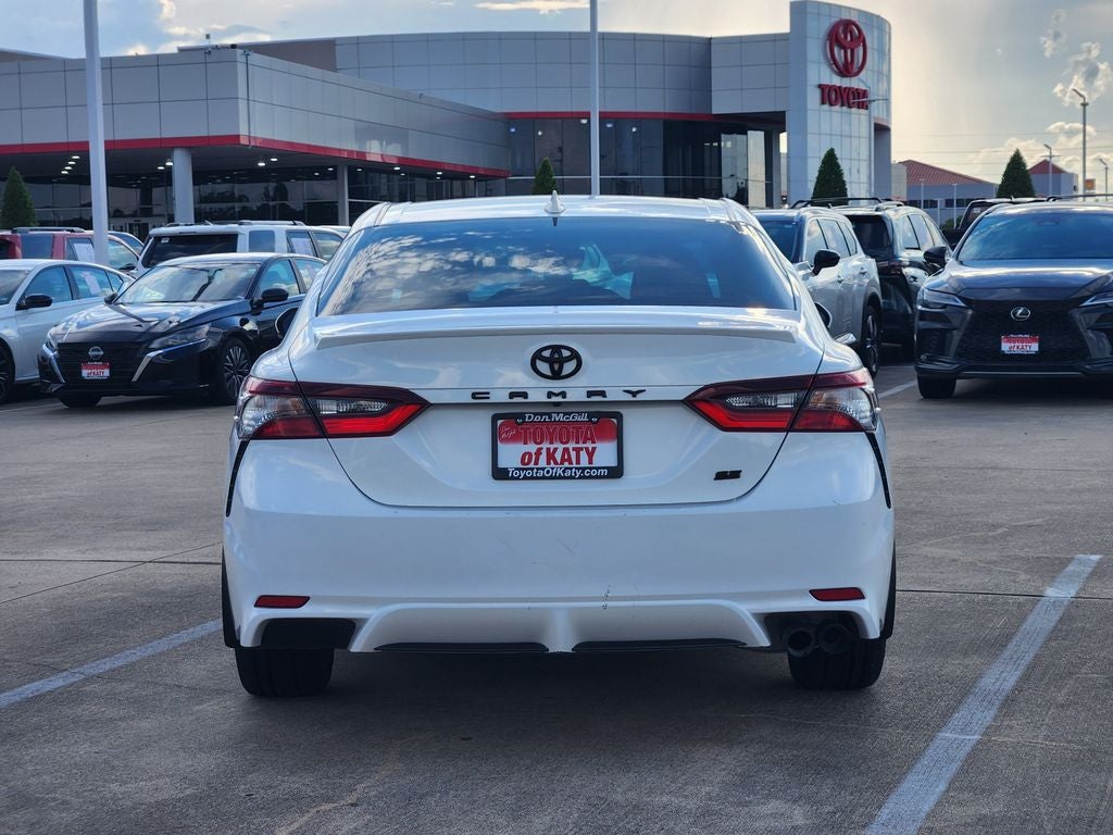 2024 Toyota Camry SE