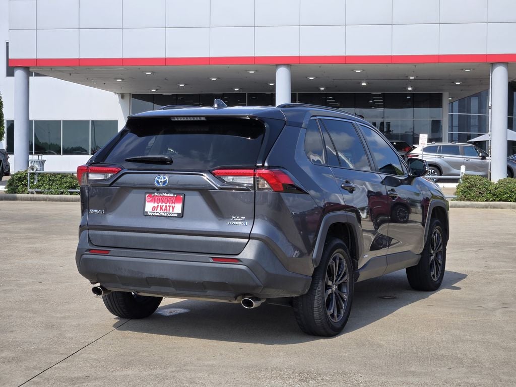 2022 Toyota RAV4 Hybrid XLE Premium
