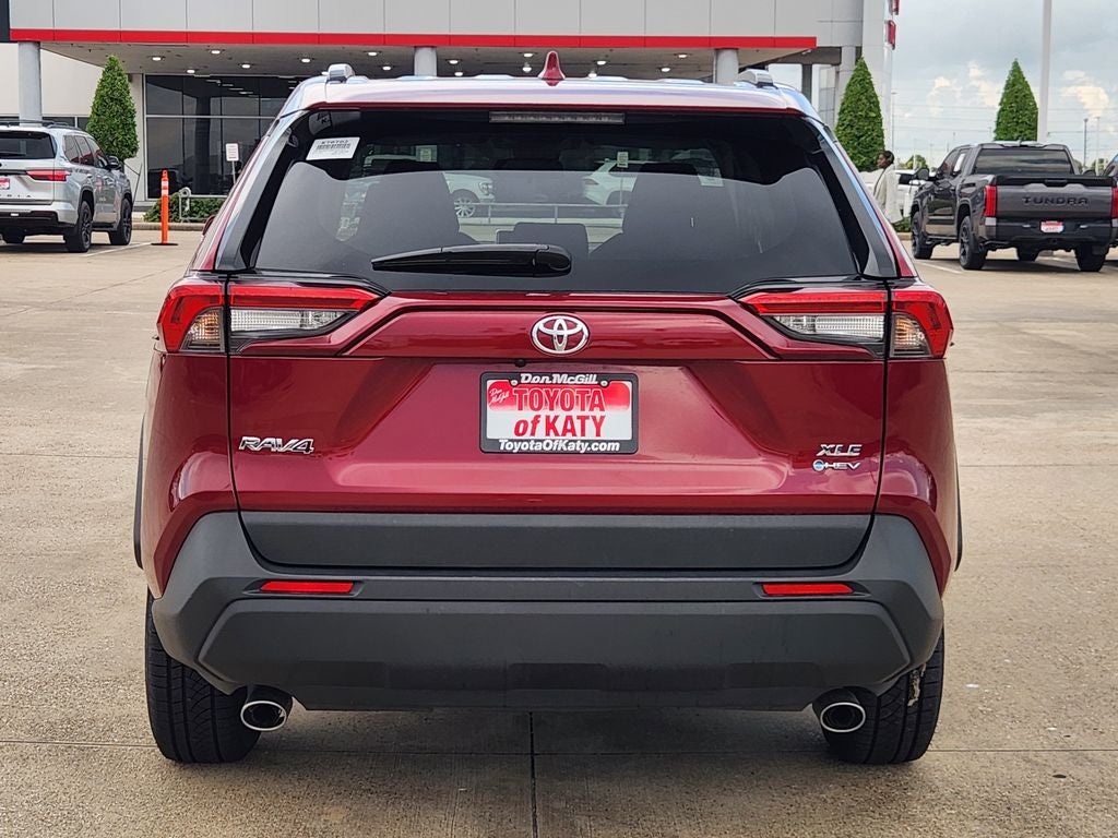 2025 Toyota RAV4 Hybrid XLE