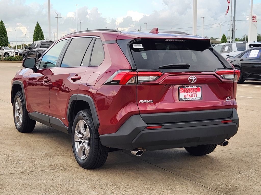 2025 Toyota RAV4 Hybrid XLE