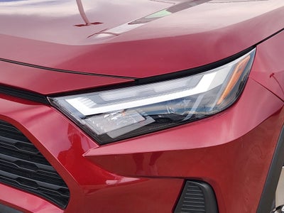 2025 Toyota RAV4 Hybrid XLE