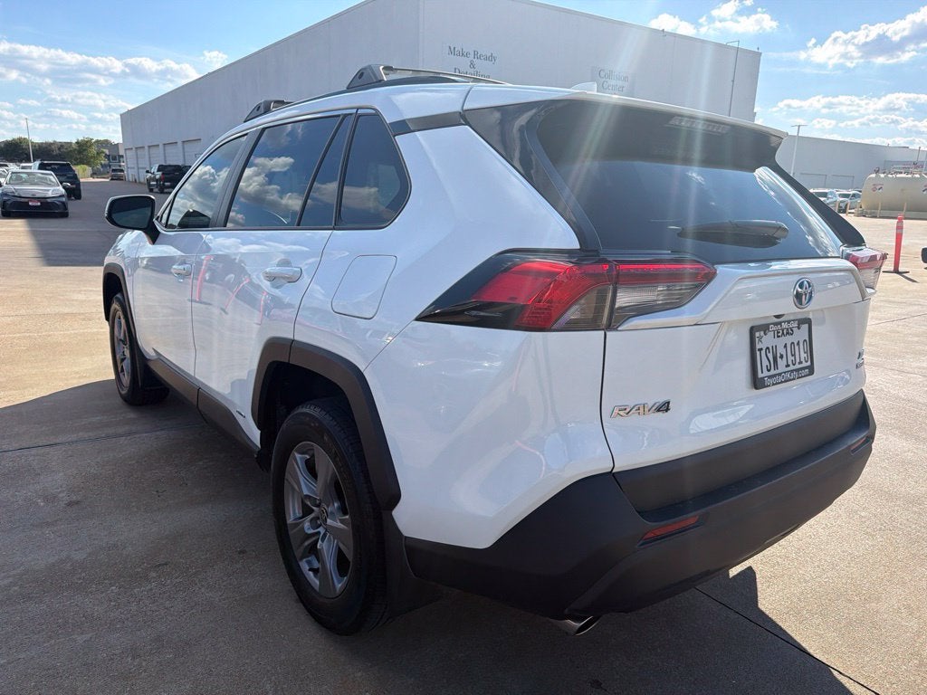 2024 Toyota RAV4 Hybrid XLE