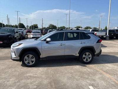 2025 Toyota RAV4 Hybrid XLE