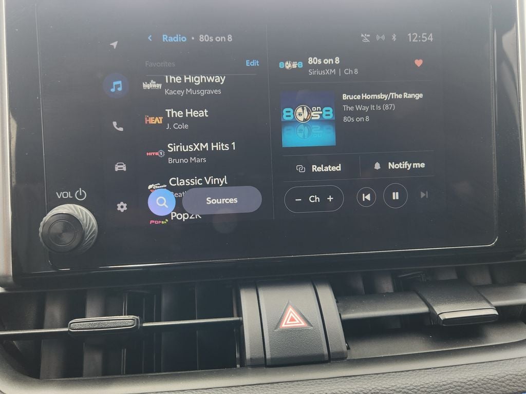 2023 Toyota RAV4 Hybrid SE