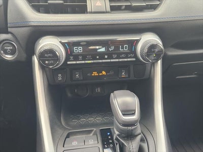 2023 Toyota RAV4 Hybrid SE