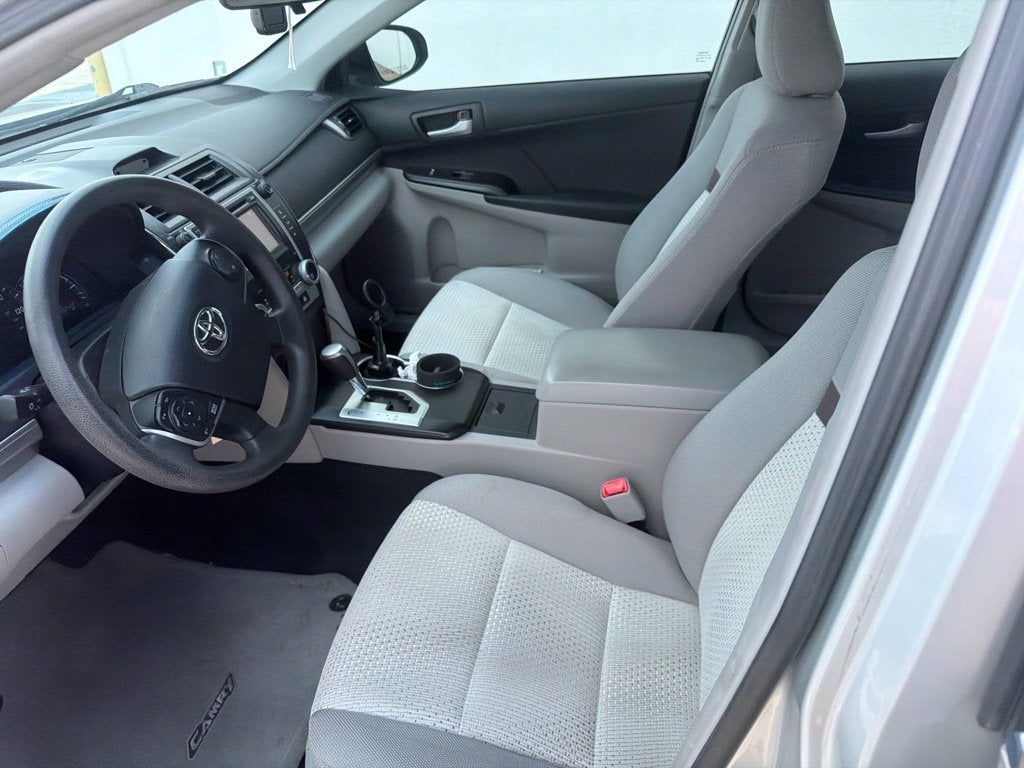 2012 Toyota CAMRY LE