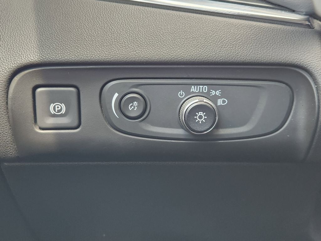 2021 Buick Enclave Essence