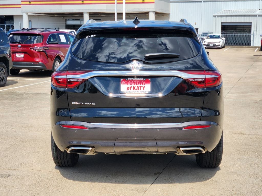 2021 Buick Enclave Essence