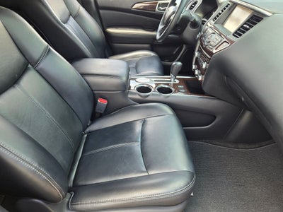 2016 Nissan Pathfinder SL