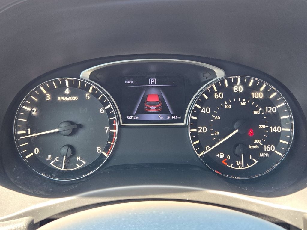 2016 Nissan Pathfinder SL