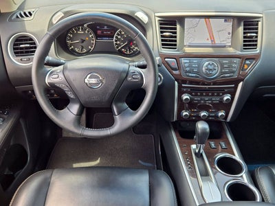 2016 Nissan Pathfinder SL