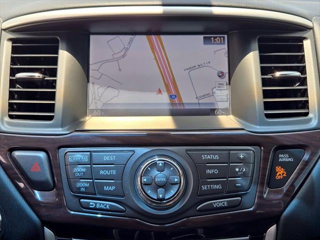 2016 Nissan Pathfinder SL