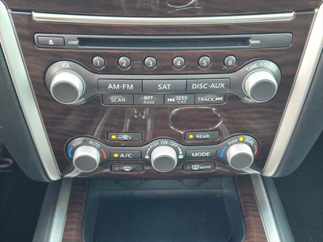 2016 Nissan Pathfinder SL