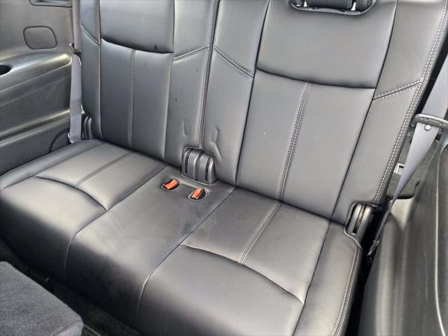 2016 Nissan Pathfinder SL