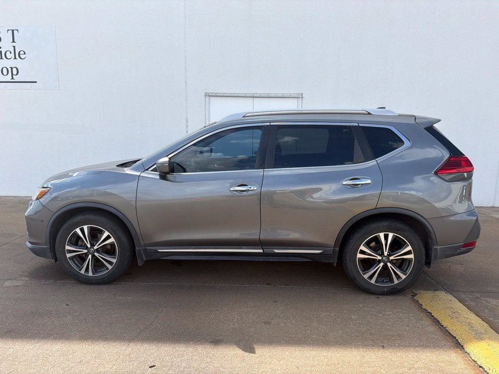 2017 Nissan Rogue SL