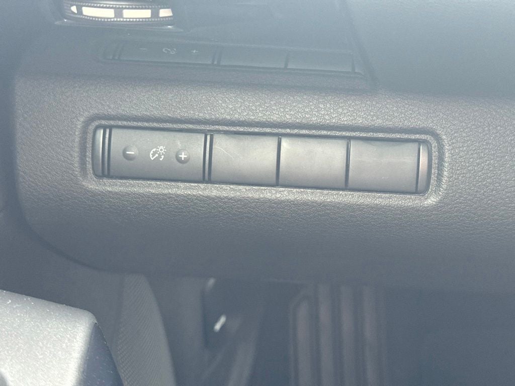 2025 Nissan Pathfinder S