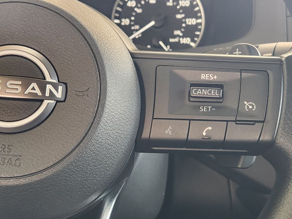 2025 Nissan Pathfinder S