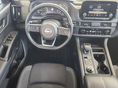 2025 Nissan Pathfinder S