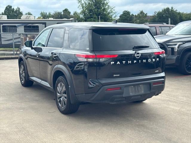 2025 Nissan Pathfinder S