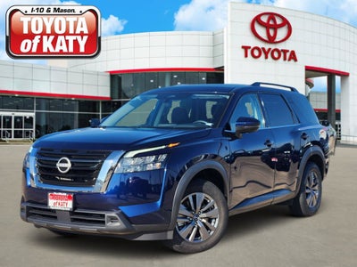 2025 Nissan Pathfinder SV