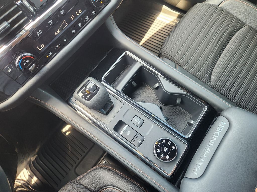 2025 Nissan Pathfinder Rock Creek