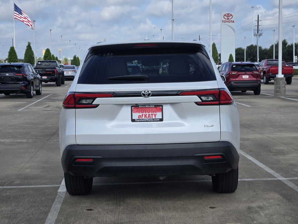 2024 Toyota Grand Highlander XLE