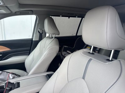 2024 Toyota Grand Highlander Platinum