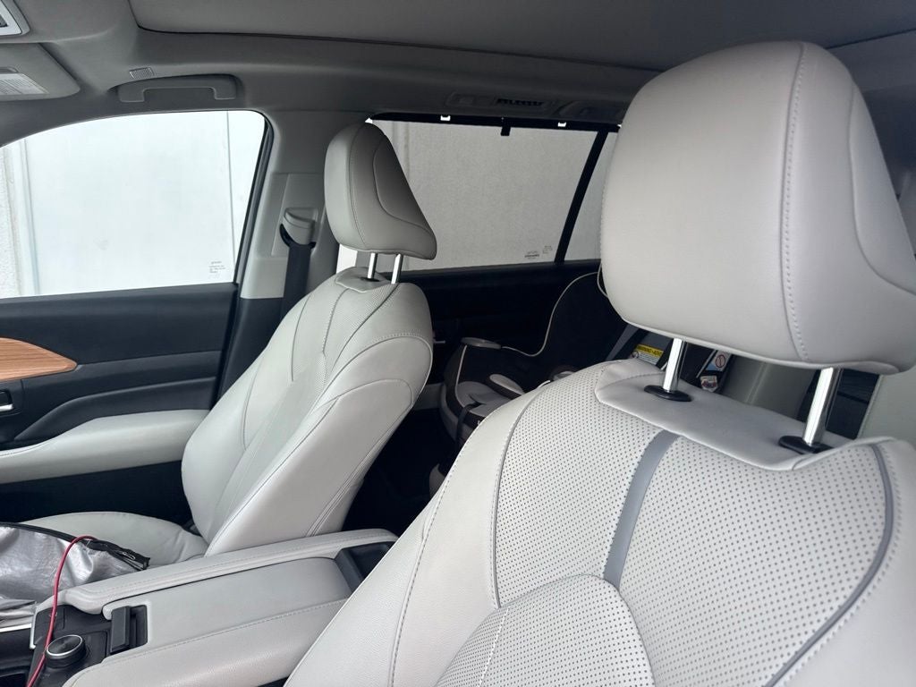 2024 Toyota Grand Highlander Platinum